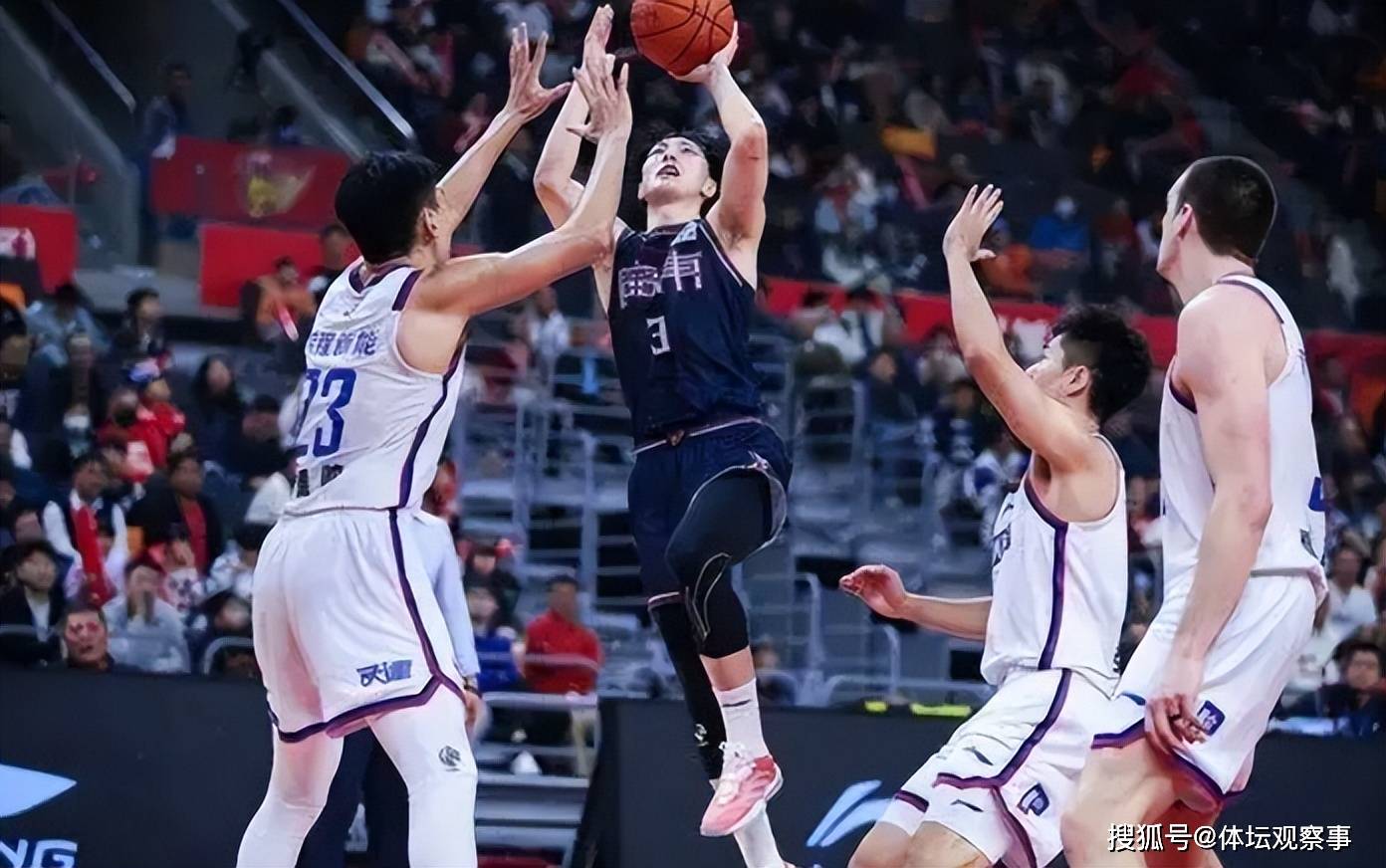 爱游戏平台-包含今晨广州队外线爆发：CBA季后赛节点到来，管理层满意，纪律约束更严格的词条