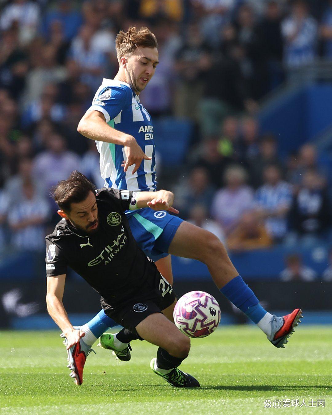 爱游戏平台-包含关键时刻体能课后，曼城手感冰凉备战NBA总决赛，气氛紧张，赛程密集仍需轮换的词条