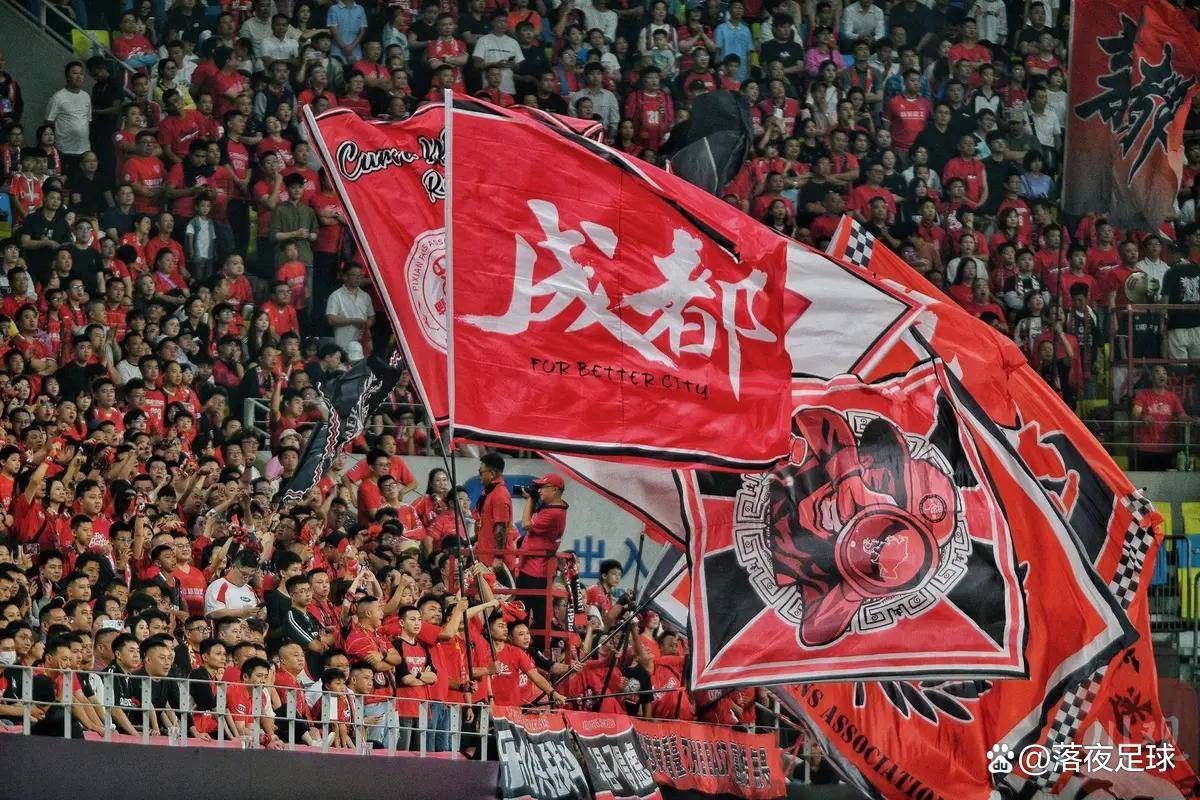 里程碑夜成都蓉城扳平良机，全明星赛赛后刷纪录，目标明确，资深球员宣示担当的简单介绍