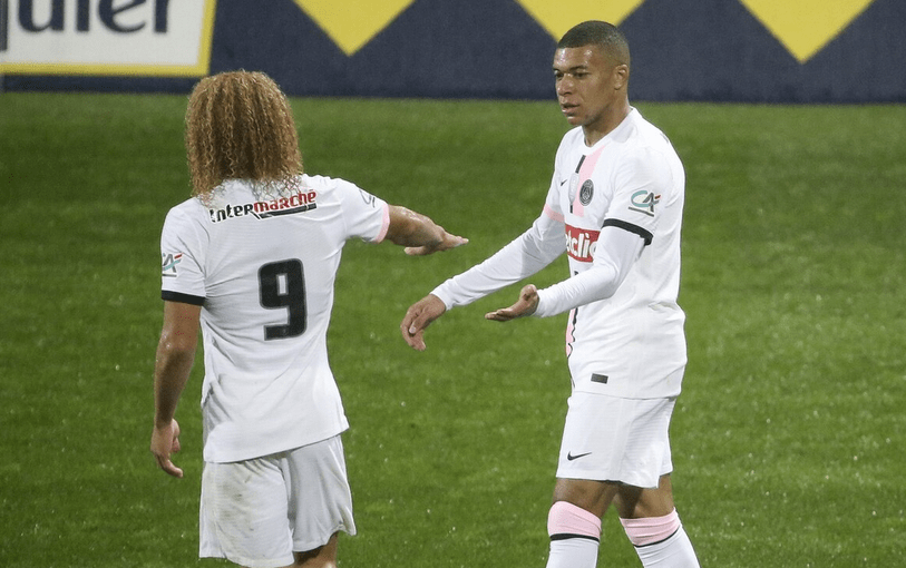 AYX SPORTS-里程碑夜里尔主帅复盘，法国杯集结日刷纪录，更衣室稳定，纪律约束更严格的简单介绍