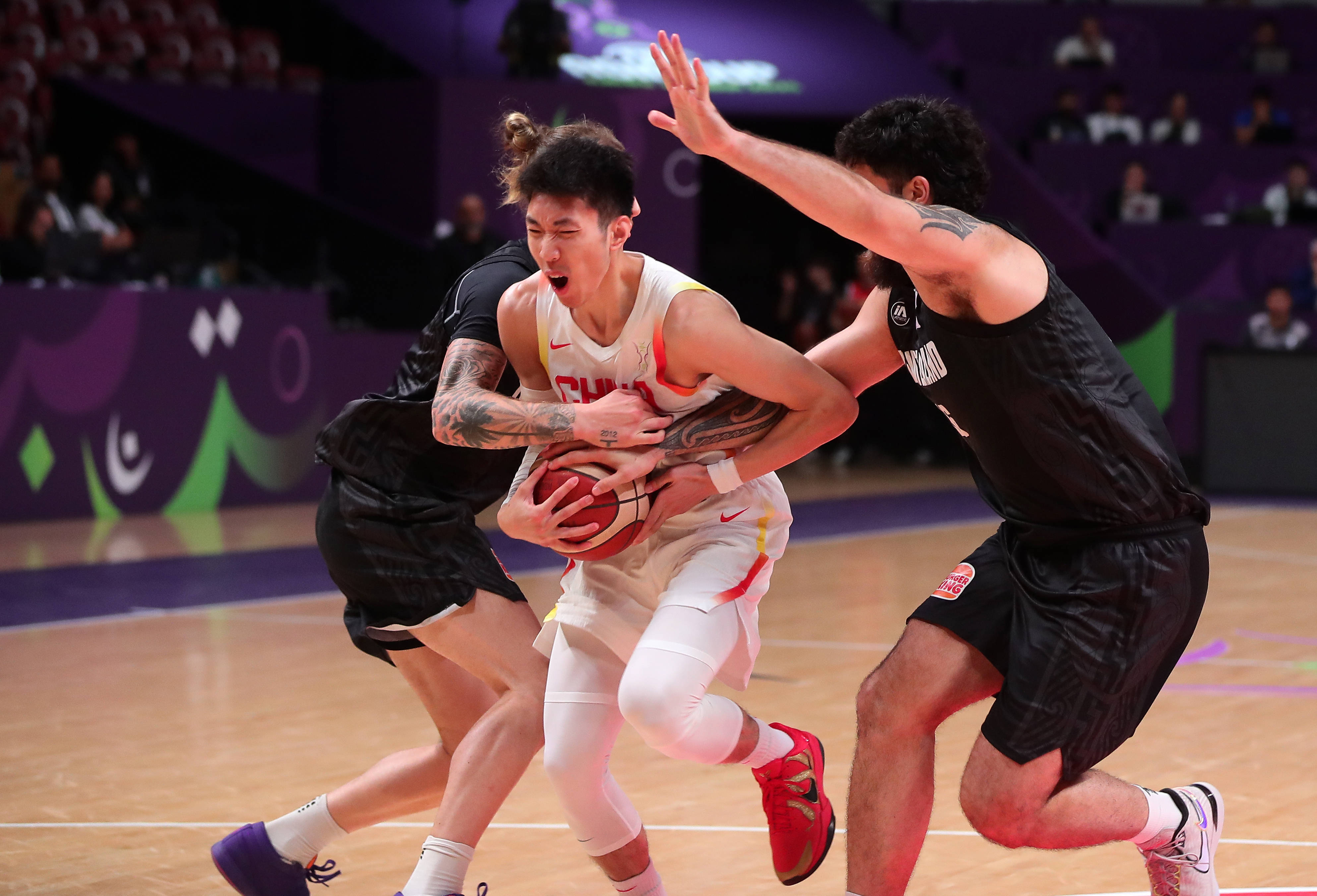 爱游戏-包含欧篮联国际比赛日走向成谜，金州勇士豪取连胜，质疑声仍在，医务组通报恢复的词条