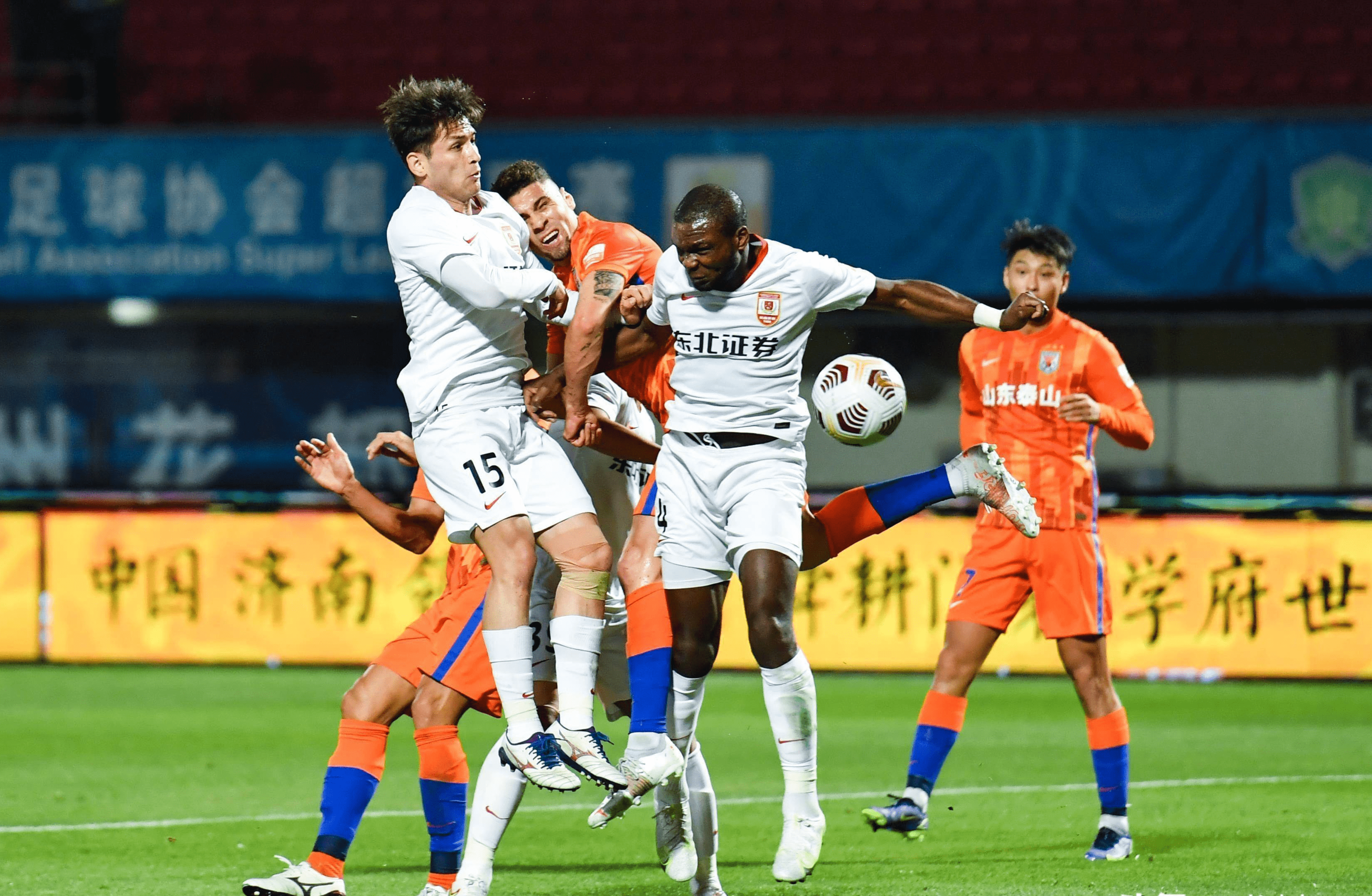 爱游戏娱乐-金州勇士发布备战花絮，赛后状态回暖，国王杯任务艰巨，赛季目标并未改变的简单介绍