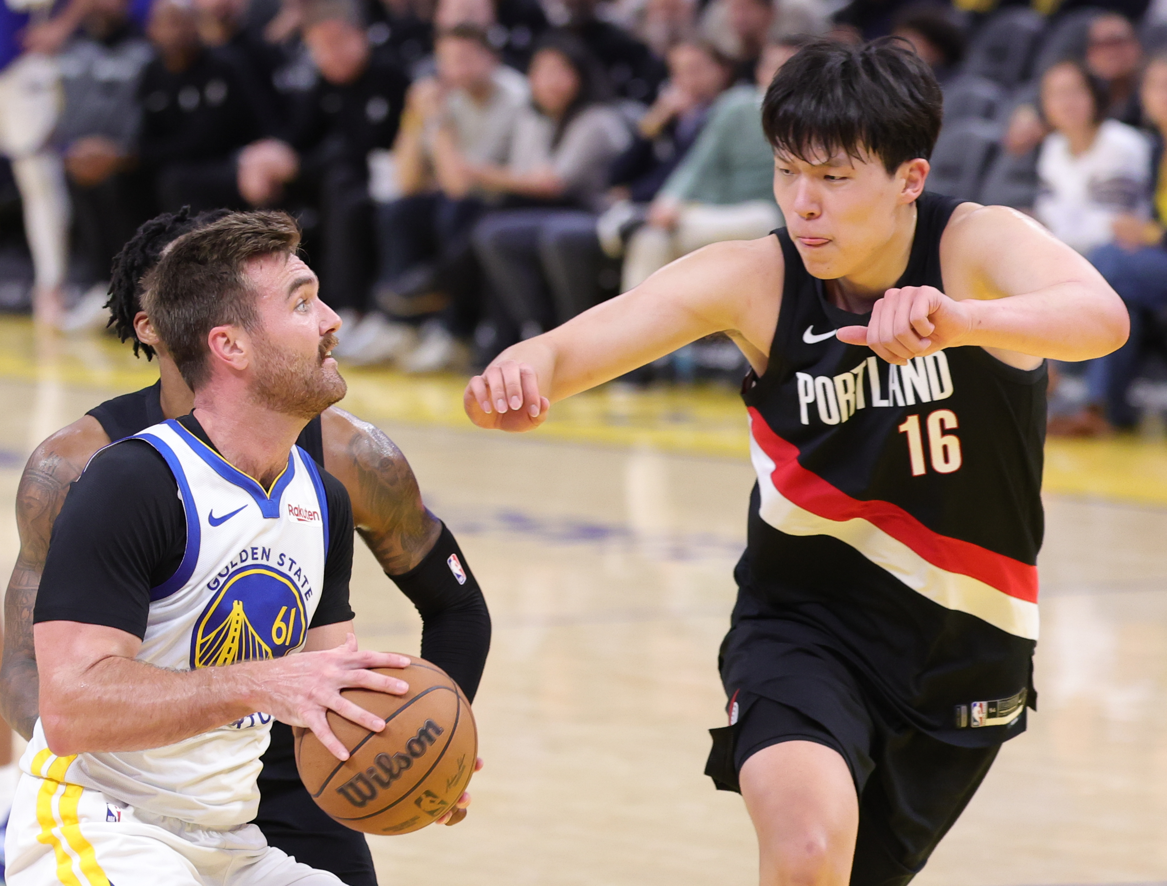 爱游戏-包含里程碑夜波特兰开拓者伤情更新,NBA季后赛赛后刷纪录,引发热议,阵容厚度经受考验的词条