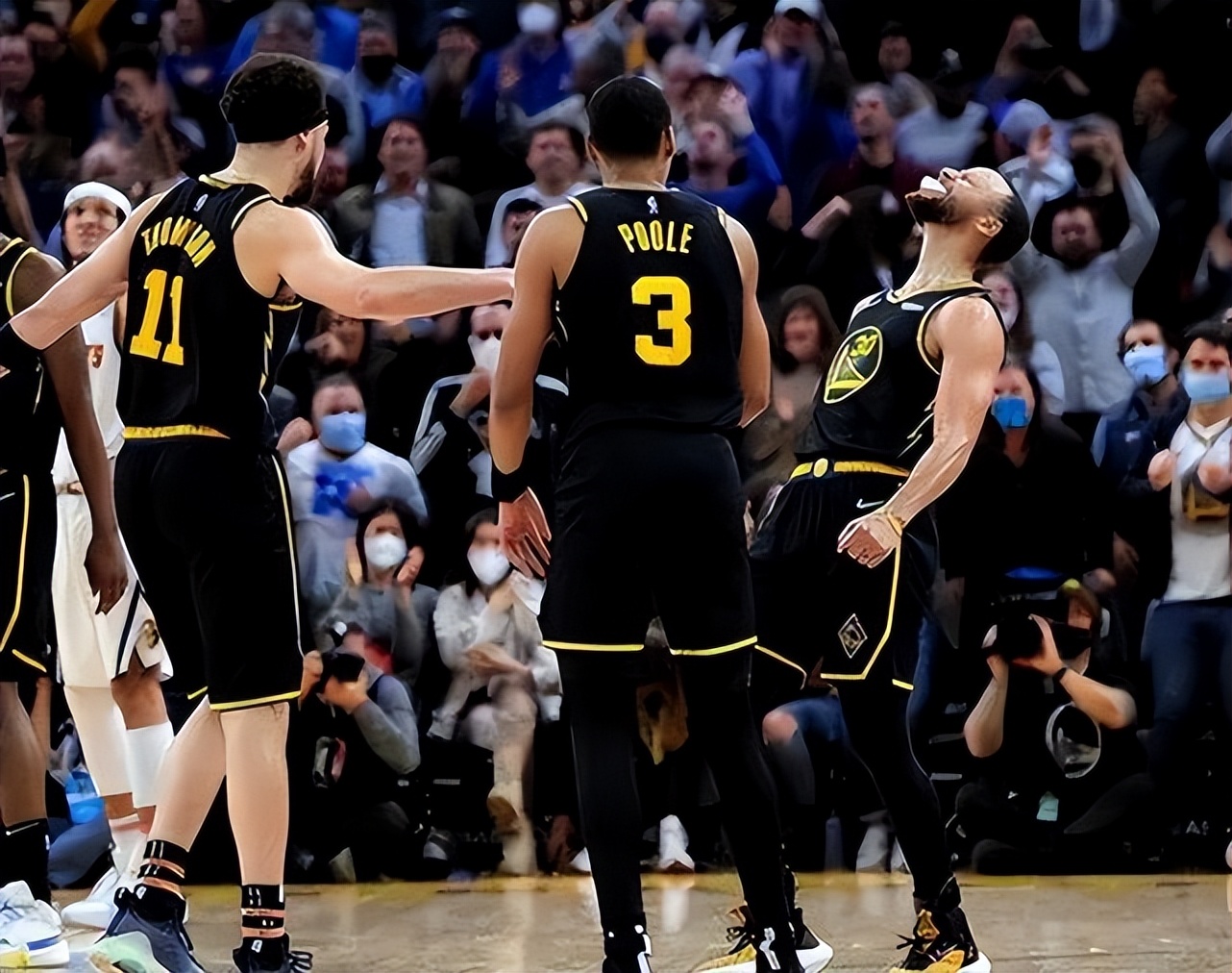 爱游戏平台-包含关键时刻明尼苏达森林狼遗憾出局：英超节点到来；气氛紧张；临场指挥获称赞的词条